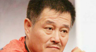 “劉老根”堅(jiān)守黑土地 趙本山刮起“最炫農(nóng)村風(fēng)”