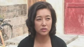 江珊出演后媽受楊絮困擾 潘粵明玩古玩自得其樂