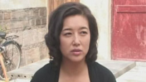 江珊出演后妈受杨絮困扰 潘粤明玩古玩自得其乐