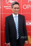 戛纳中国电影之夜群星云集 杨幂优雅成龙霸气足