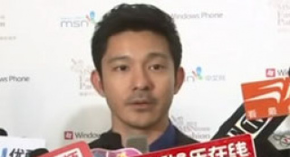 眾明星齊聚盛典推新片 立威廉男大也會“十八變”