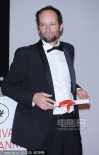 《柳暗花明》获最佳导演 卡洛斯·雷加达斯搞笑