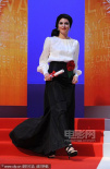 “一次别离”蕾拉·哈塔米端庄亮相 颁评审团大奖