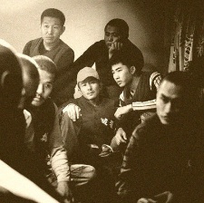 黑暗中的救贖