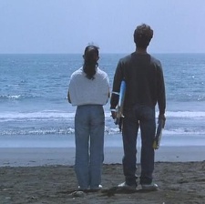 那年夏天，寧?kù)o的海