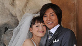 《螢之光》試映會 綾瀨遙、藤木直人赴羅馬之旅