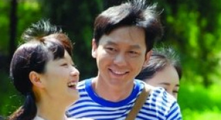 馬伊琍“裝嫩”與李晨情侶裝 大贊文章顧家好男人