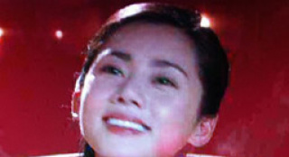 秋瓷炫演纳西姑娘成片场劳模 孙楠献声分文未取