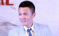 于小伟被弃孤岛心有余悸 乔任梁对镜子玩“自虐”