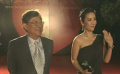 苗圃斜肩裙秀美腿 香港著名导演吴思远亮相红毯