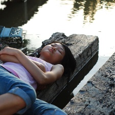 遺情
