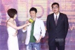 夏伟获得传媒大奖最佳编剧奖 江涛、谢晓东登台