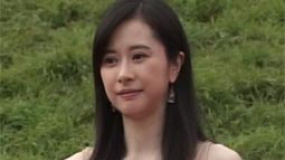何美鈿新片變志愿者 《飛揚(yáng)的青春》關(guān)注支教事業(yè)