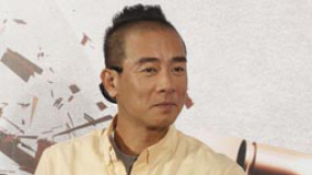 陳小春求老天賜子 “男版范冰冰”被質(zhì)疑當(dāng)場黑臉