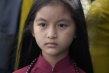 抽象画中的越南少女