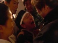兩者之間