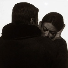 一個(gè)男人和一個(gè)女人