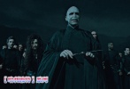 哈利·波特系列，由美國(guó)華納公司投拍，丹尼爾 雷德克里夫飾演哈利波特。系列影片獲得過(guò)奧斯卡，最佳配樂(lè)提名，最佳藝術(shù)指導(dǎo)提名，最佳服裝設(shè)計(jì)和最佳攝影等多項(xiàng)提名，《哈利波特》系列電影8部全球票房總計(jì)：77.062億美元。
