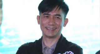 《聽(tīng)風(fēng)者》廣州首映周迅清麗 偉仔難演“睜眼盲”