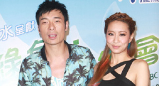 许志安拒郑秀文于门外 吴雨霏秀蛮腰未经男友批准