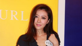 熊黛林中门大开秀性感 张柏芝有望与谢家破镜重圆