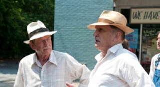 每日新片推薦：《簡(jiǎn)·曼斯菲爾德的汽車》片名設(shè)迷