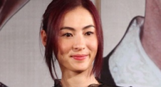 張柏芝透視裙亮相坦言仍信愛情 尷尬避談父親被捕