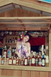 女星徐冬冬曼谷酒吧街拍 变身酒吧娇媚俏女郎