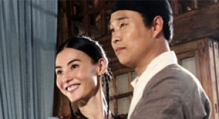 《河?xùn)|獅吼2》深情上映 張柏芝、小沈陽打賭定親