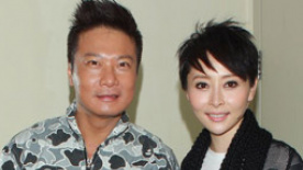 汤盈盈、钱嘉乐奉子成婚 低调婚礼不在意钻戒