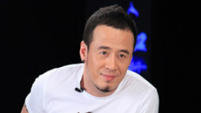 楊坤顛覆形象演殺手 回應(yīng)“中國(guó)好聲音”質(zhì)疑