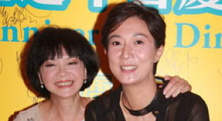 查小欣、吳綺莉澄清不合傳聞 黃貫中曝朱茵預(yù)產(chǎn)期
