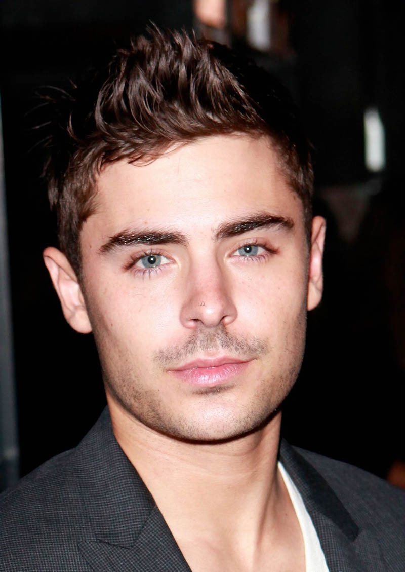 《不惜一切》亮相多伦多 扎克留小胡子扮雅痞