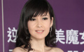 “凍齡女神”周慧敏秀優(yōu)雅 適量接工作無(wú)意拍戲