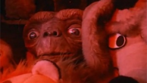 《E.T.外星人》中文片段 重整旗鼓带你旧梦重温