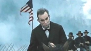 《林肯》正式版中文预告 刘易斯咆哮展表演功力