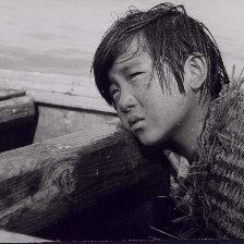 波光中的母親