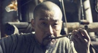 “太極”片場出意外急送醫(yī) 梁家輝上房揭瓦幫倒忙