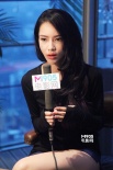 專訪潘霜霜：“脫衣服”不能成名 遇到騷擾要忍