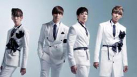 2AM抵港只得半百粉丝接机支持 受欢迎程度不及2PM