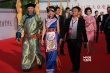《青木川传奇》主演出席红毯仪式 身穿民族服饰