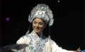 百花影節(jié)開(kāi)場(chǎng)表演蝶舞芬芳 越劇《梁?！吩佻F(xiàn)經(jīng)典