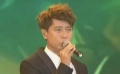 歌手李克勤串烧三曲联唱 深情演绎《新不了情》