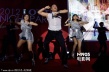 Psy釜山演绎《江南Style》 激情大跳招牌骑马舞