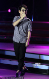 众“好声音”学员声震广州 杨坤压轴high翻全场
