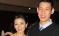 传黄奕预产期将近美国生产 与新老公亲密照曝光