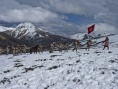走过雪山草地