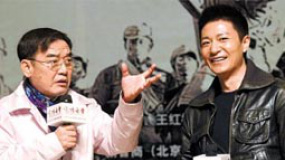 李立群客串記者愛追問 李宗翰上演“人狗大戰(zhàn)”