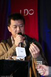 李亞鵬送愛妻鉆戒引轟動 王菲感意外撓頭顯羞澀
