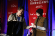 李亞鵬送愛妻鉆戒引轟動 王菲感意外撓頭顯羞澀